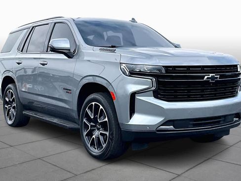 Used 2023 Chevrolet Tahoe RST w/ Luxury Package image 2