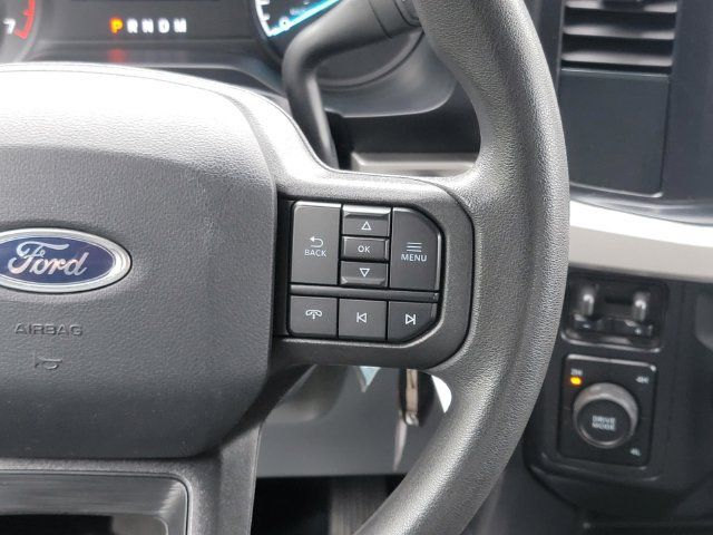 Certified 2025 Ford F250 XLT w/ Snow Plow Prep Package AWD/4WD image 27
