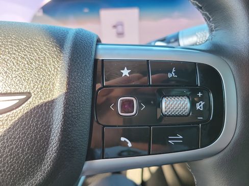 Certified 2026 Genesis GV70 2.5T Select image 8