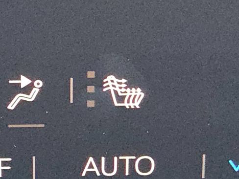 New 2026 GMC Acadia Elevation w/ Elevation Premium Package FWD image 5