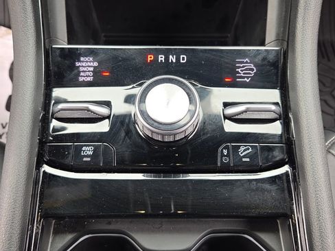 Used 2023 Jeep Grand Cherokee Overland image 19