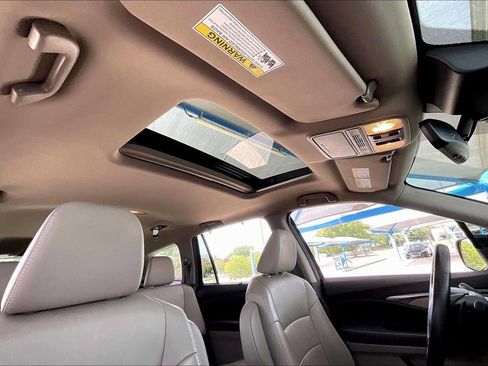 Used 2022 Honda Pilot Special Edition image 14