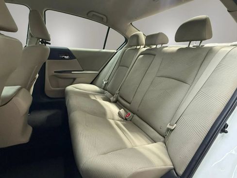 Used 2017 Honda Accord LX image 18