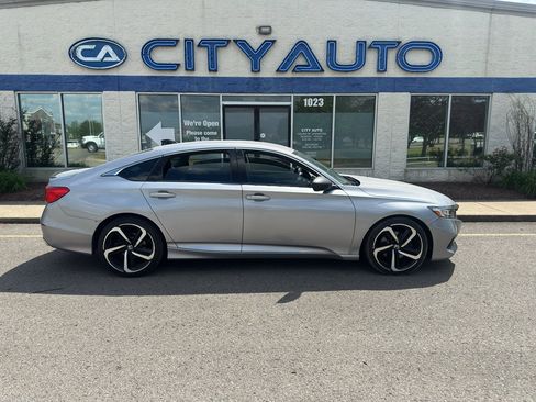 Used 2021 Honda Accord Sport Special Edition image 3