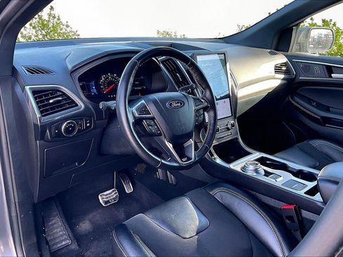 Certified 2024 Ford Edge ST image 14