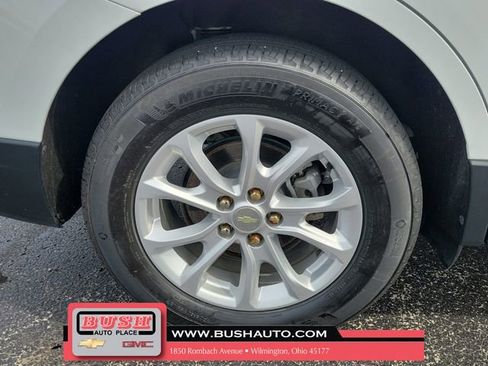 Used 2021 Chevrolet Equinox LS w/ LS Convenience Package image 6