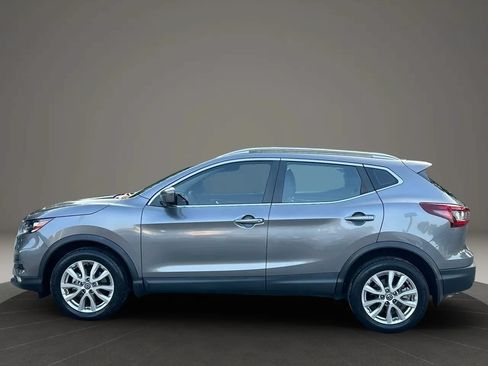 Used 2021 Nissan Rogue Sport SV w/ Technology Package AWD/4WD image 6