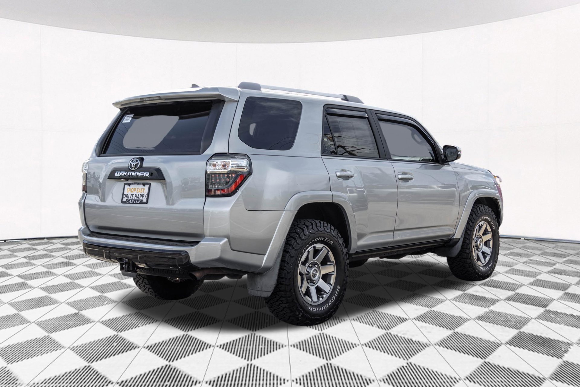 Used 2016 Toyota 4Runner Trail Premium AWD/4WD image 18