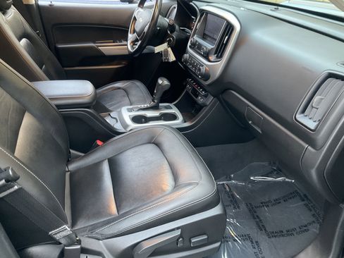 Used 2019 Chevrolet Colorado ZR2 image 25