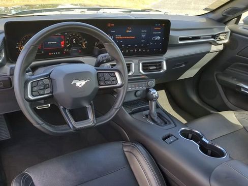 Used 2024 Ford Mustang GT Premium image 17