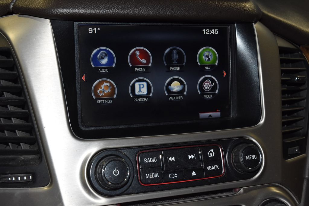 Used 2015 GMC Yukon XL Denali w/ Touring Package AWD/4WD image 11