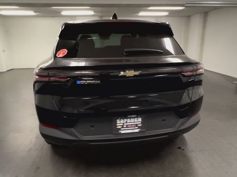 New 2026 Chevrolet Equinox EV LT image 41