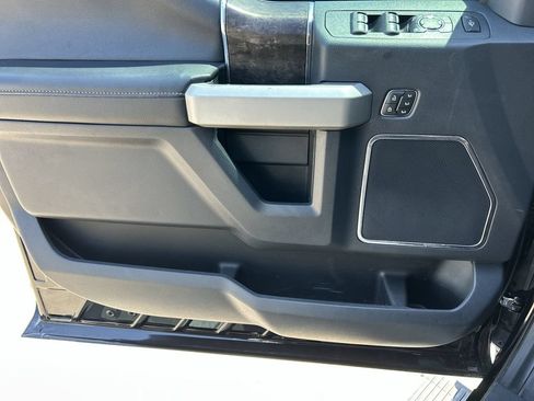Used 2022 Ford F250 Lariat w/ Tremor Off-Road Package AWD/4WD image 23