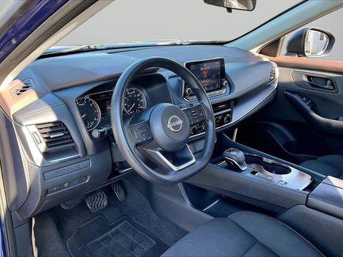 Used 2023 Nissan Rogue S FWD image 19