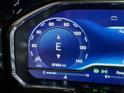 Used 2022 Chevrolet Silverado 1500 LT Trail Boss w/ Convenience Package II image 12