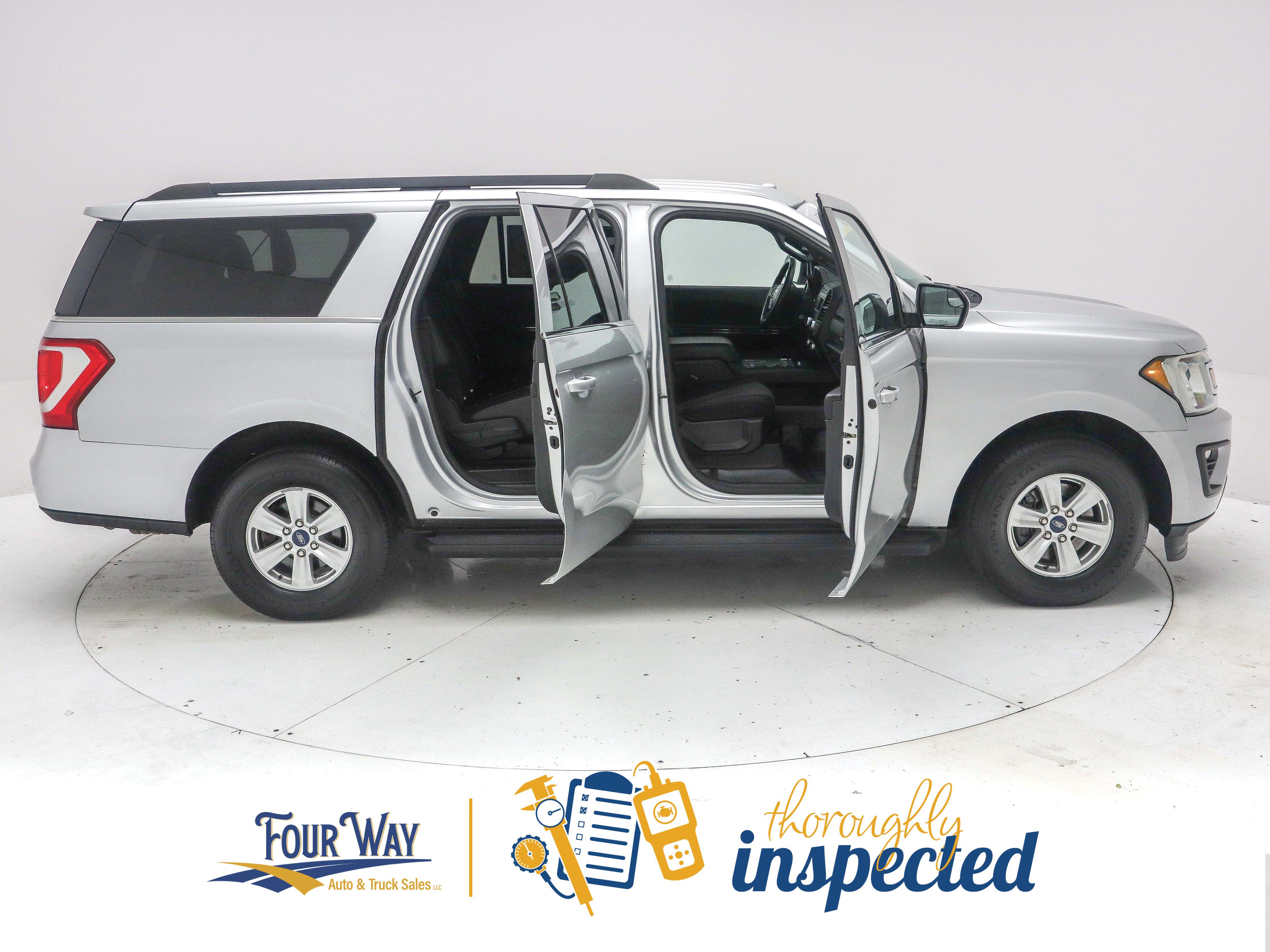 Used 2018 Ford Expedition Max XL AWD/4WD image 3