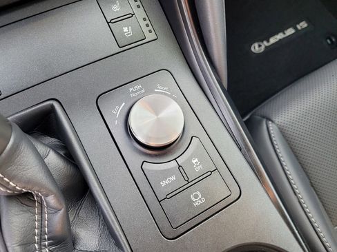 Used 2025 Lexus IS 350 F Sport w/ Navigation Package RWD image 17