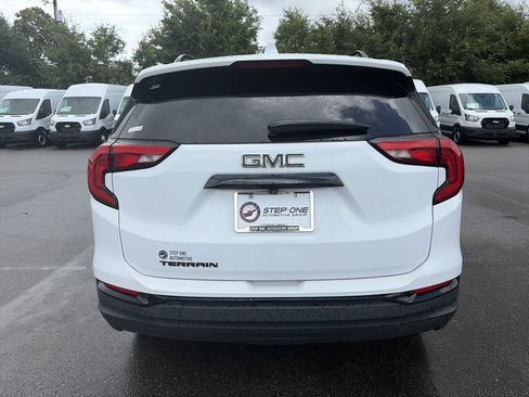 Used 2020 GMC Terrain SLT w/ Elevation Edition FWD image 6