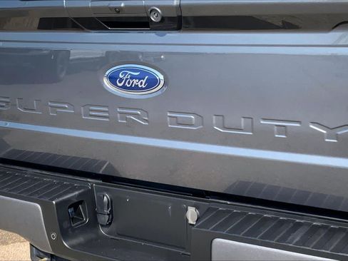 Certified 2023 Ford F250 Lariat w/ Lariat Ultimate Package AWD/4WD image 29