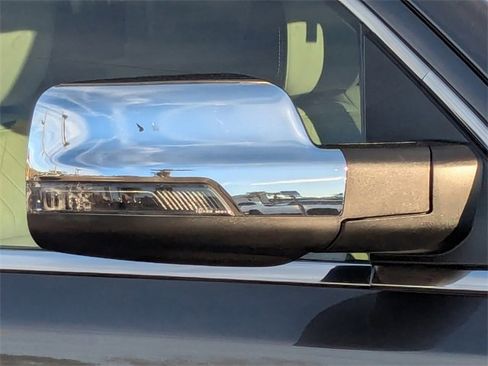 Used 2024 RAM 1500 Limited image 11