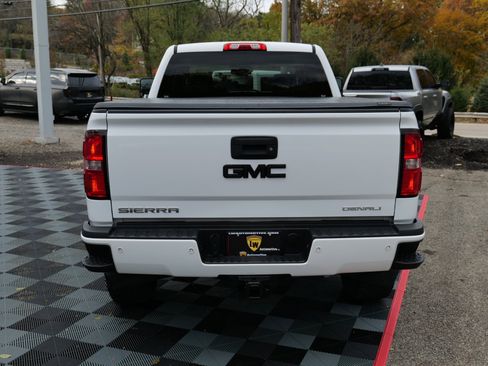 Used 2016 GMC Sierra 2500 Denali w/ Duramax Plus Package image 6