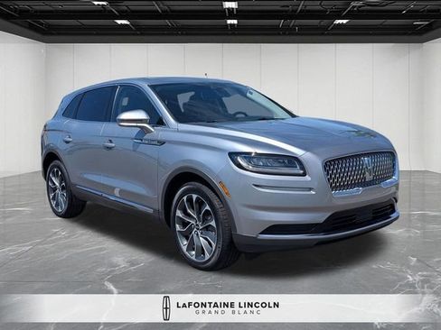 Certified 2023 Lincoln Nautilus Reserve AWD/4WD image 7