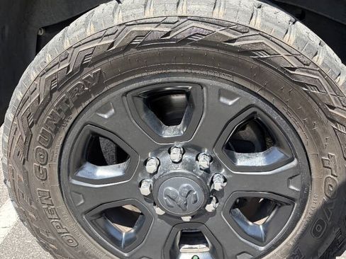 Used 2018 RAM 2500 Laramie w/ Sport Appearance Group AWD/4WD image 21