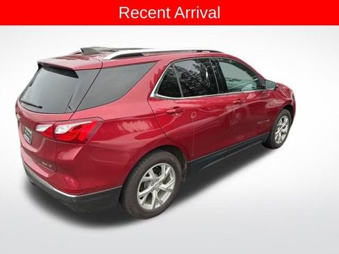 Used 2018 Chevrolet Equinox LT w/ Sun & Infotainment Package image 5