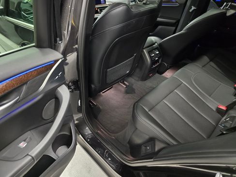 Used 2023 BMW X4 xDrive30i w/ Parking Assistance Package image 28