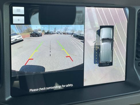 Used 2024 Ford Bronco Wildtrak image 17