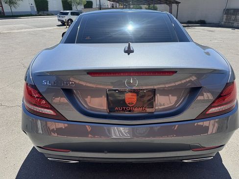 Used 2017 Mercedes-Benz SLC 300 image 12