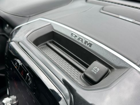 Used 2021 RAM 1500 Laramie w/ Night Edition AWD/4WD image 28