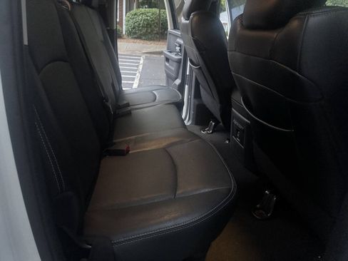 Used 2013 RAM 1500 Laramie RWD image 21