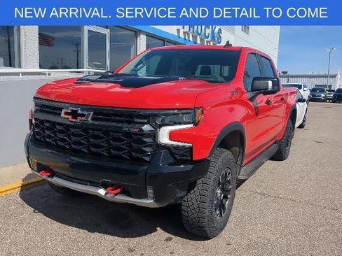 Certified 2023 Chevrolet Silverado 1500 ZR2 w/ Technology Package AWD/4WD image 8