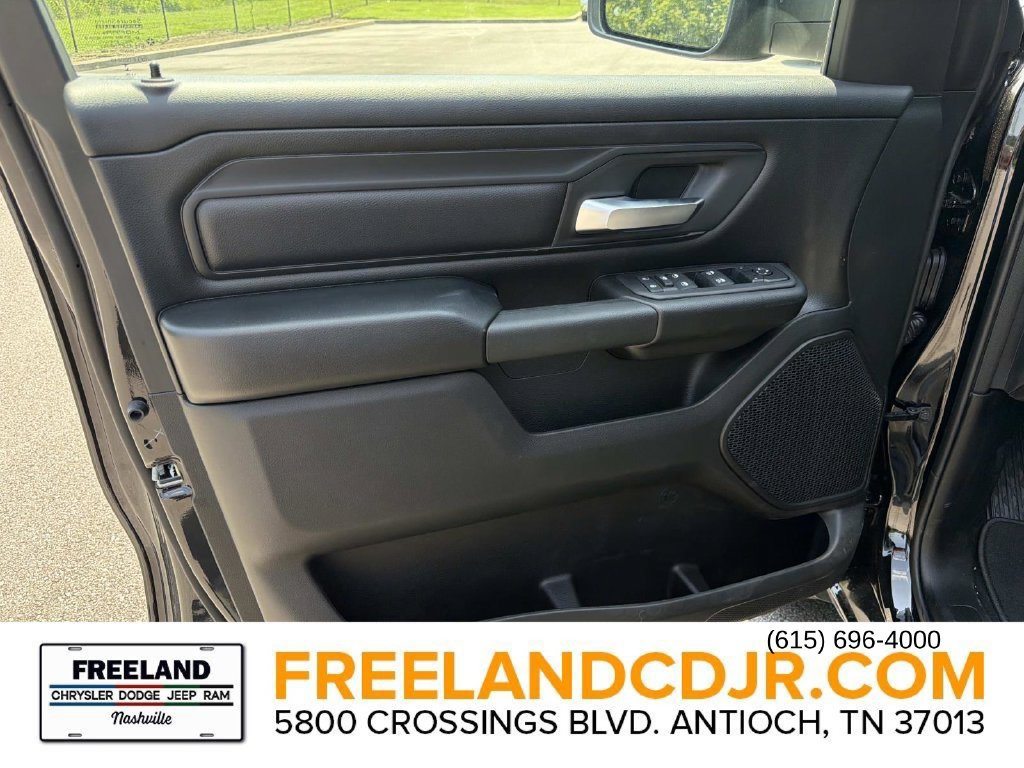 New 2026 RAM 1500 Express AWD/4WD image 17