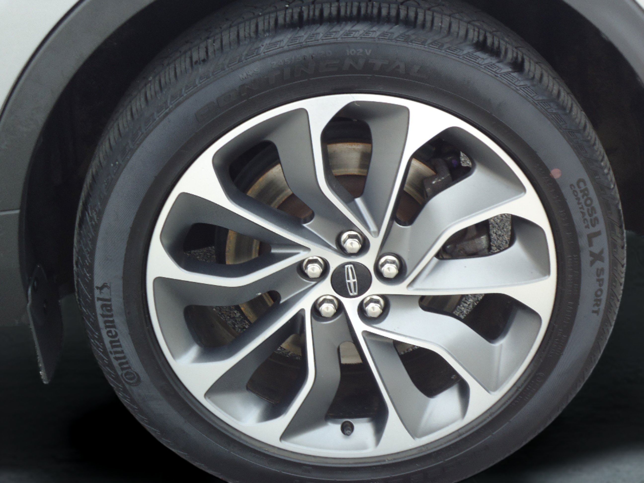 Used 2023 Lincoln Nautilus Reserve AWD/4WD image 9