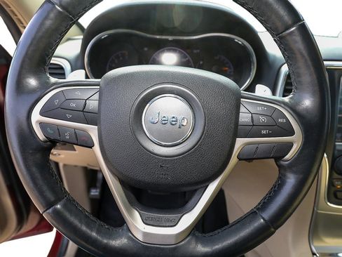 Used 2017 Jeep Grand Cherokee Limited w/ Luxury Group II image 15