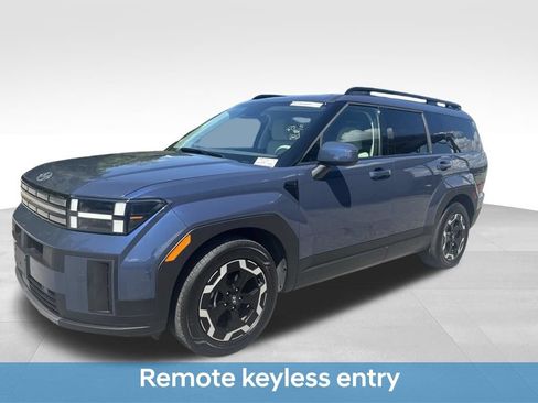 Used 2025 Hyundai Santa Fe SEL FWD image 35