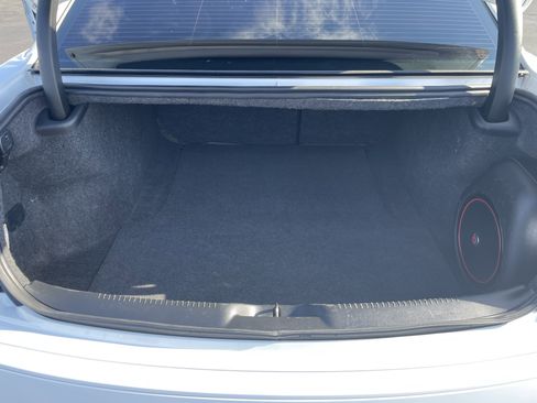 Used 2015 Chrysler 300 S image 9