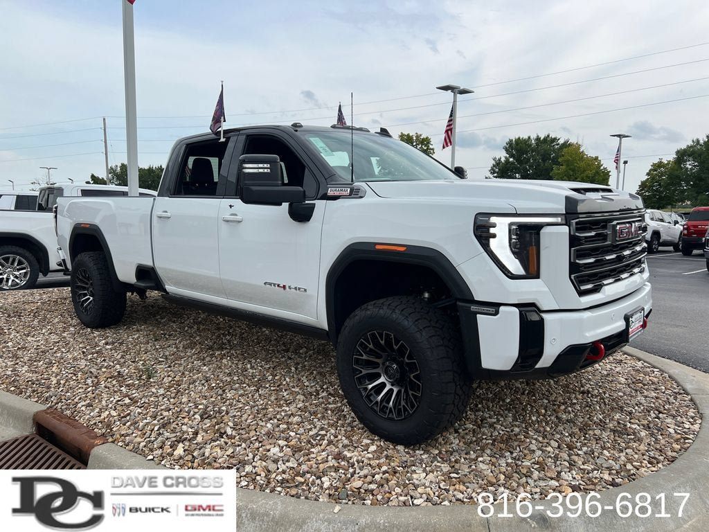 New 2026 GMC Sierra 2500 AT4 w/ AT4 Premium Plus Package AWD/4WD image 4