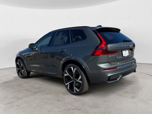 New 2026 Volvo XC60 T8 Ultra w/ Protection Package Premier AWD/4WD image 3