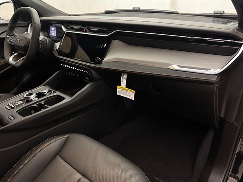 New 2026 Jeep Cherokee Limited AWD/4WD image 18