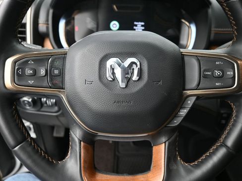 Used 2024 RAM 2500 Limited w/ Towing Technology Group AWD/4WD image 19