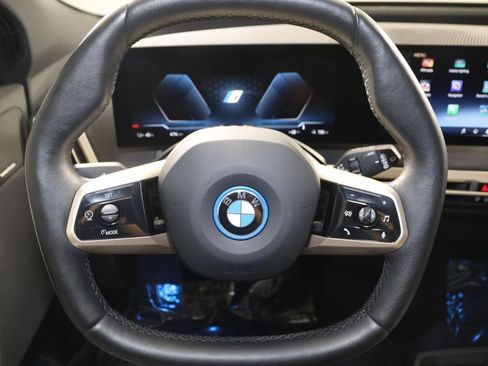 Used 2024 BMW iX xDrive50 w/ Premium Package AWD/4WD image 40