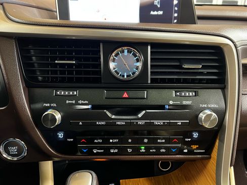 Used 2019 Lexus RX 350L Luxury image 19