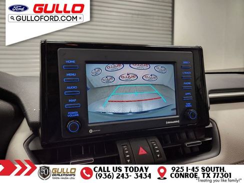 Used 2021 Toyota RAV4 XLE Premium image 28