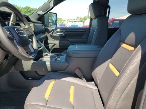 New 2026 GMC Sierra 3500 AT4 w/ AT4 Premium Plus Package AWD/4WD image 20