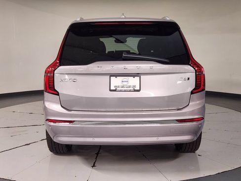 Used 2026 Volvo XC90 B6 Plus w/ Protection Package Premier AWD/4WD image 10