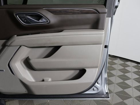 Used 2023 Chevrolet Tahoe Z71 w/ Z71 Off-Road Package image 25