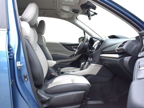 Used 2022 Subaru Forester Limited w/ Popular Package #2 image 30